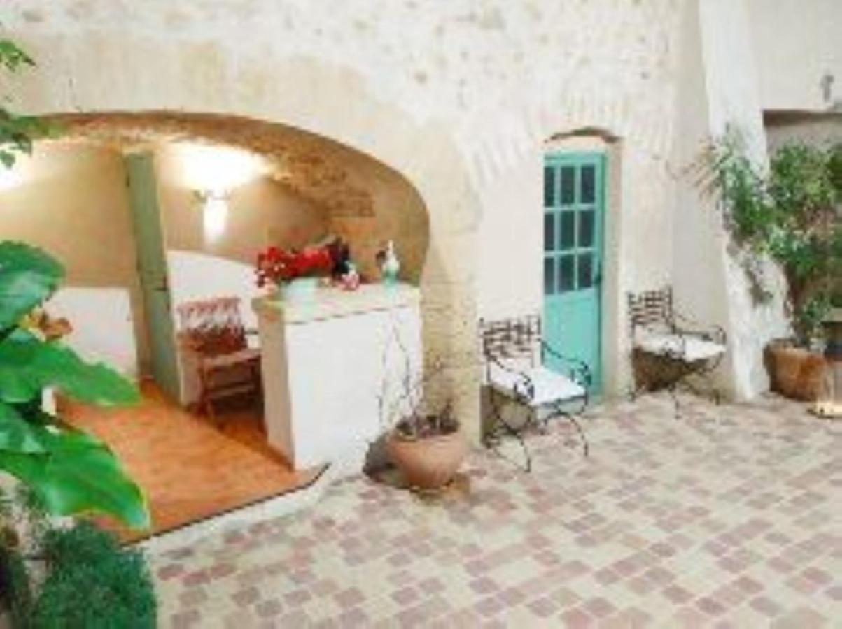 Le Terebinthe Bed & Breakfast Lauris